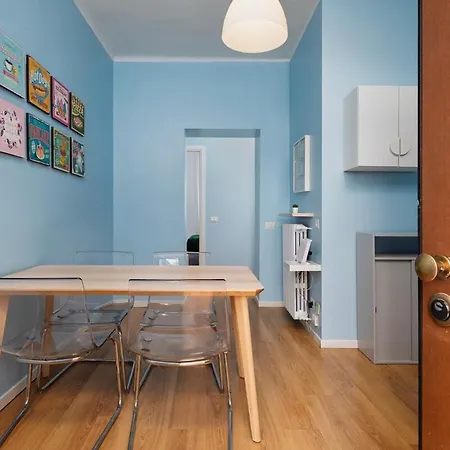 Classbnb - Just 2 Minutes Walk From Domodossola M5 Metro Station * Milão