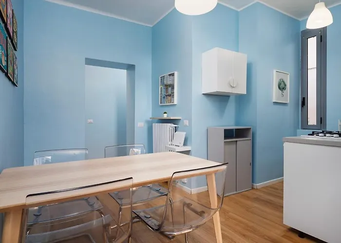 Classbnb - Just 2 Minutes Walk From Domodossola M5 Metro Station Daire Milano